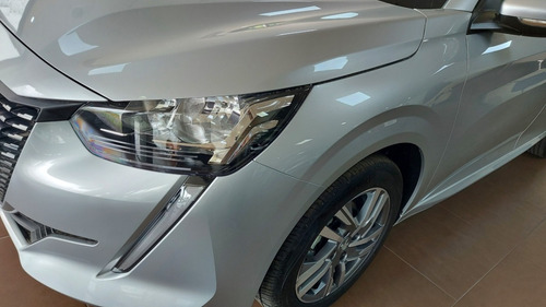 Imagen 3 de 8 de Peugeot 208 Active 1.6l Manual Fl
