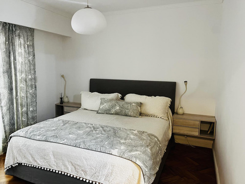 Venta 4 Ambientes Remodelado Con Cochera En Palermo Chico