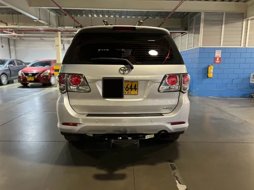 Toyota Fortuner 2.7l 4x2