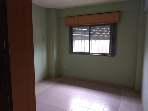 Edificio Comercial En Venta En Gregorio De Laferrere
