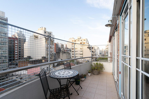 Increible Duplex 6 Ambientes Con Balcon Terraza Y Quincho Propio Con 2 Cocheras.