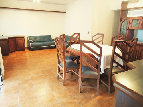Imagem 2 de 12 de Guarujá Pitangueiras 3 Dormitórios 1 Suíte Mobiliado 2 Vagas Churrasqueira Serviço De Praia Portaria 24 Horas!!! - Ap0757 - 34707461