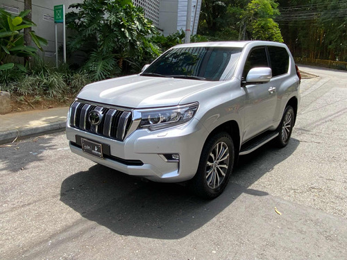 Toyota Prado .2.8 VX Sumo