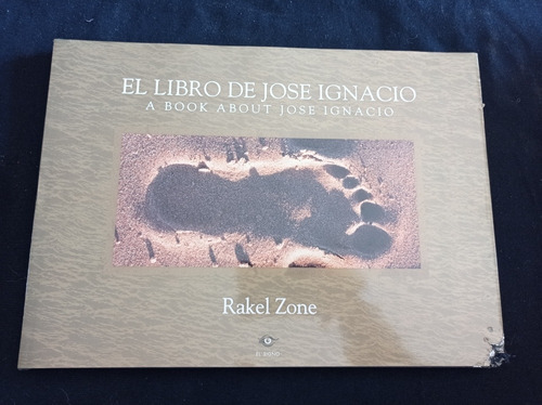 El Libro De José Ignacio - Rakel Zone - Detalle En La Tapa