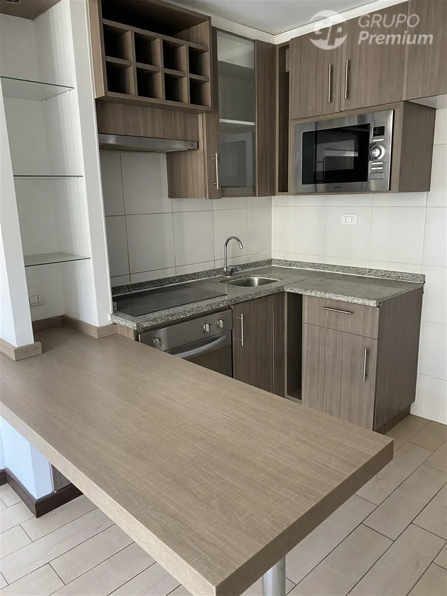 Imagen 2 de 7 de Departamento En Arriendo De 2 Dorm. En Santiago