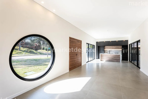 Casa En El Golf - A Estrenar