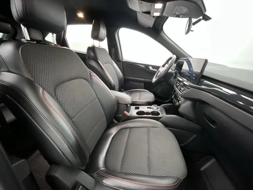 Ford Escape ST-LINE SELECT HEV