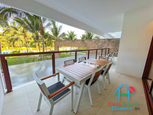 Cad La Isla Emerald K2. Terraza Con Vista A Los Jardines Y Albercas
