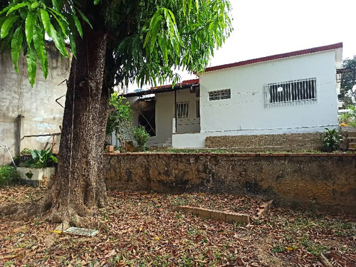 Johanna Vende Casa 1 Planta .urb Los Colorados 