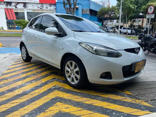 Mazda 2 Modelo 2010 Mecánico, En Excelente Estado