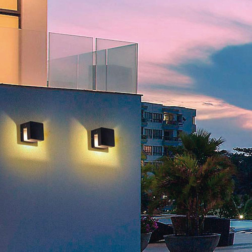 Lámpara Exterior Sobreponer 6w Cálida Tecnolite6hled428mv30n