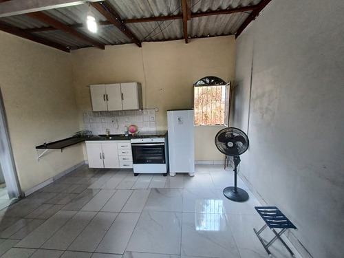 Sítio Com 2 Casas Am 010 Km 116