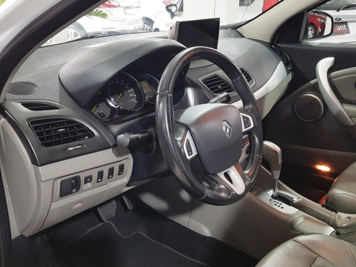 Renault Fluence 2.0 PRIVILÉGE 16V FLEX 4P AUTOMÁTICO