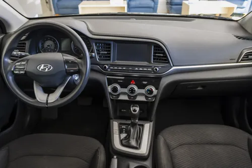 Hyundai Elantra 2.0 Gls At