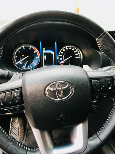 Imagen 6 de 11 de Toyota Sw4