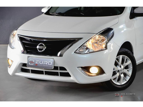 Imagem 14 de 15 de Nissan Versa 1.6 Sv