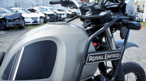 Imagen 8 de 11 de Royal Enfield Himalayan 2021 Gris