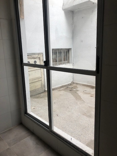 Imagen 9 de 12 de Amplio Apartamento En Venta - Cufre 2481