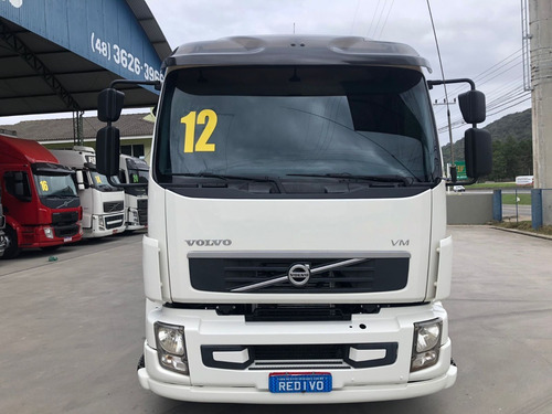 Imagem 9 de 15 de Volvo Vm 270