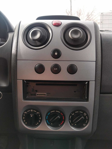 Imagen 5 de 7 de Citroën Berlingo 2017 1.6 Hdi 92 Bussines