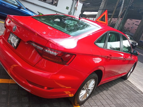 Imagen 4 de 15 de Volkswagen Jetta 2019 2.5 Comfortline Tiptronic At