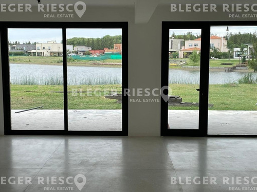 Imagen 21 de 30 de Casa Quinta En Venta Ubicado En San Matias, Escobar