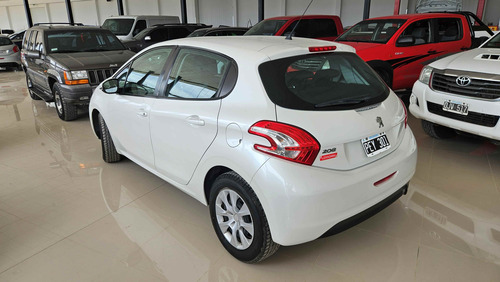 Peugeot 208 1.5 Active