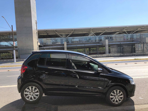 Imagem 3 de 11 de Volkswagen Fox 2011 1.6 Vht Trend Total Flex I-motion 5p