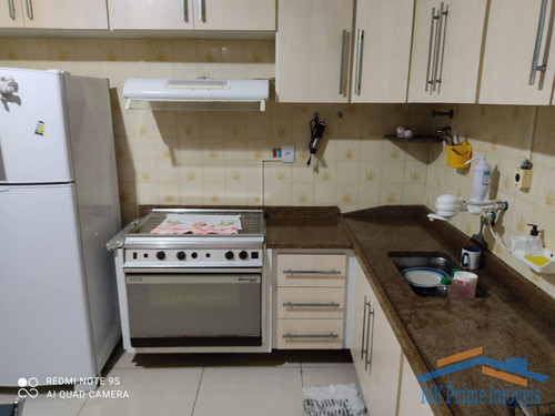 Imagem 8 de 15 de Sobrado De 255 M² Com 3 Dormitórios Sendo 2 Suítes No Pestana ! - 2634