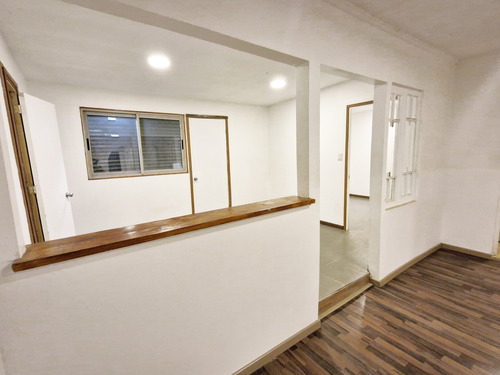 Arriendo Amplia Casa 5d 2b Y Est 10 Autos, En La Cisterna