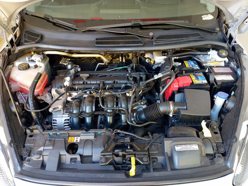 Imagem 12 de 12 de New Fiesta Hatch Se Plus 1.6 Flex Automático - 2018