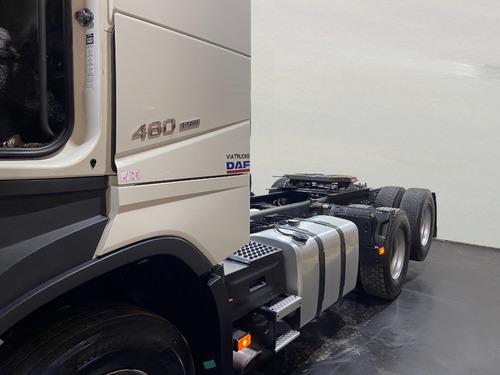 Imagem 3 de 9 de Volvo Fh 460 6x2 2020 Globetrotter