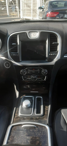 Imagen 15 de 15 de Chrysler 300 C 2017