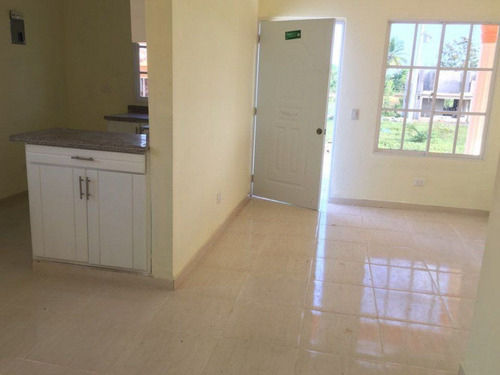 Imagen 6 de 12 de Casas Hermosas En Santo Domingo Norte.