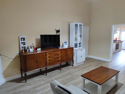 Casa En Venta A Pasos De La Rambla .