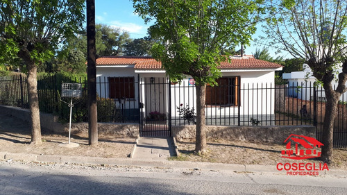 Casa  En Venta En La Falda, Punilla, Córdoba