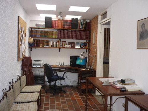 Casa En Venta, Urb. Los Naranjos Del Cafetal