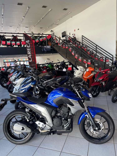Imagem 3 de 10 de Yamaha Fazer 250
