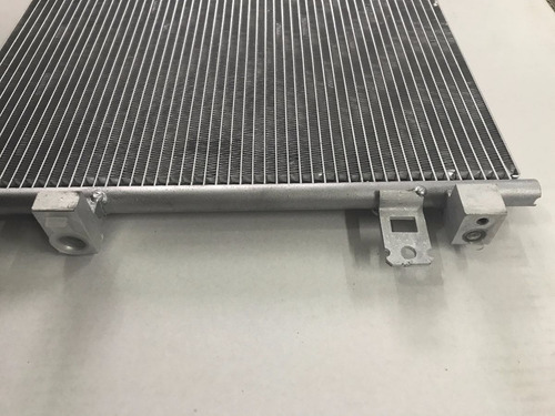 Imagen 2 de 3 de Condensador Aire Acondicionado Fiat Toro Todas