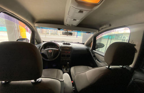Fiat Idea Idea Adventure 1.8 Dualogic (Flex)