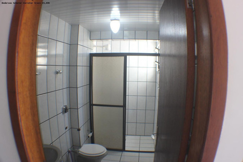 Apartamento Para Temporada Em Itapema, Meia Praia, 2 Dormitórios, 1 Suíte, 2 Banheiros, 1 Vaga - Aq302_1-854724