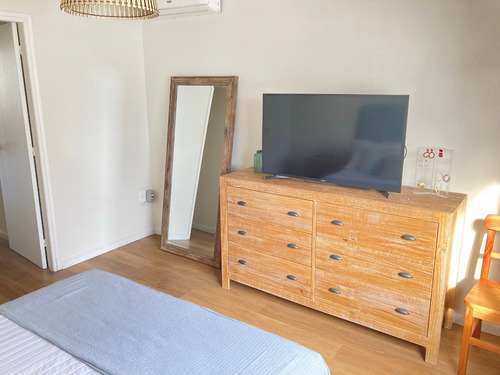 Penthouse Con Parrillero En Pocitos A 1 Cuadra De Rambla