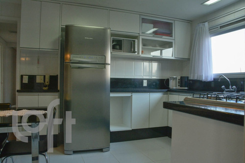 Imagem 24 de 30 de Apto Morumbi | 3 Quartos | 182 M² | Cond: R$2600.00 | 4 Vagas - 12vzuym