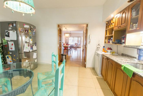 Muy Lindo Dúplex 5 Ambientes, Con Jardín Y Parrilla - Olivos