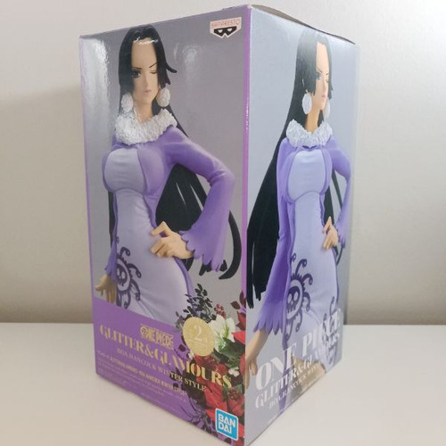 Imagen 5 de 5 de Figura Boa Hancock Winter Style Glitter & Glamours