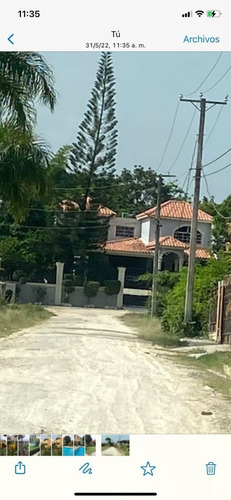 Te Vendo Excelente Casa En La Jacobo Magluta. Santo Domingo Norte.