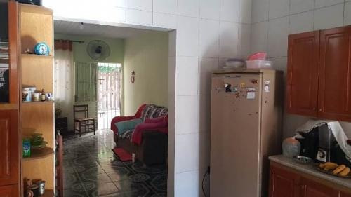 Imagem 7 de 12 de Casa Com Escritura E 2 Quartos Na Praia!!!