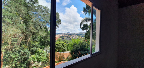 Casa Em Condomínio Fechado Cotia Segurança 24 Hs
