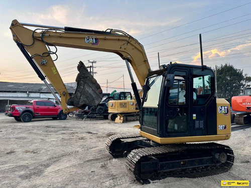 Retroescavadora Caterpillar 307