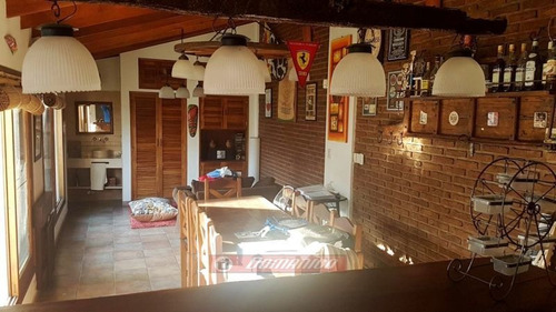 Imagen 13 de 19 de Casa En Venta En Castelar Norte